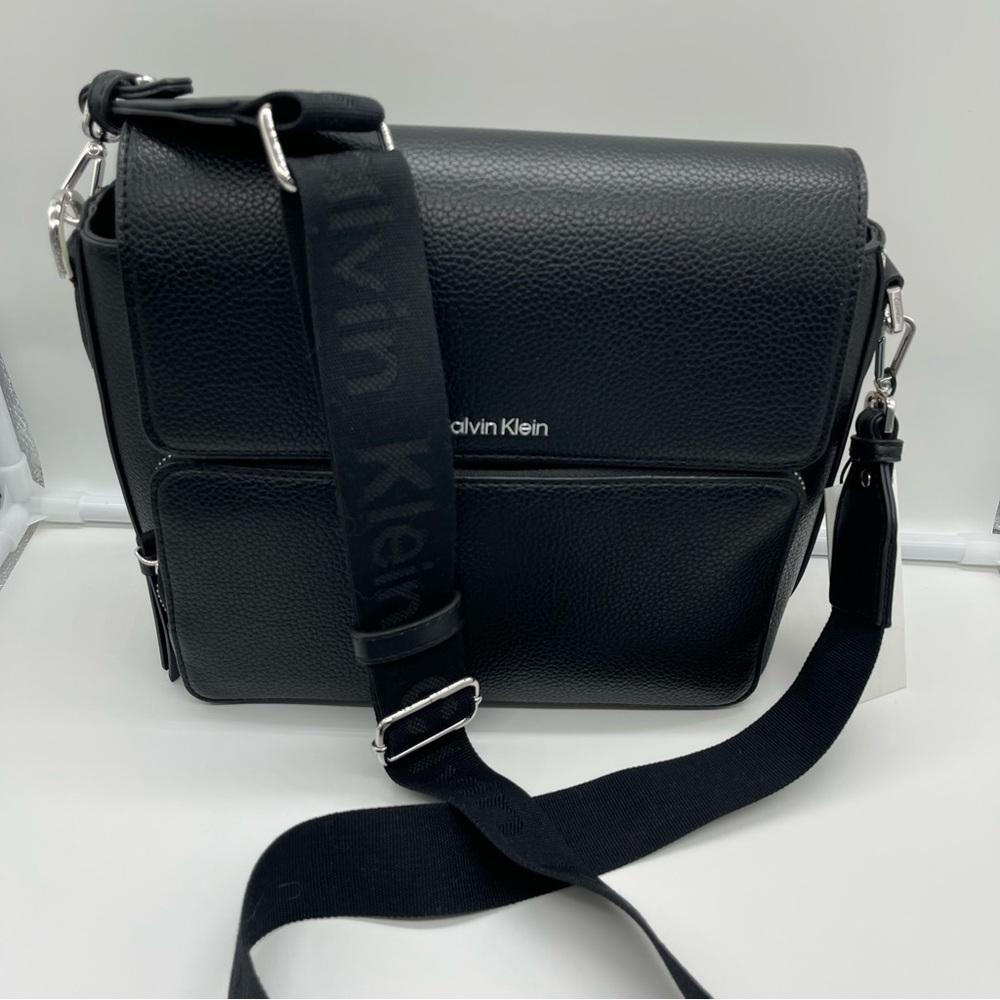 NWT Calvin Klein Black Cross-Body Shoulder Bag With Guitar Strap